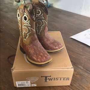 Twister Kids' Brown and Tan Western Boots